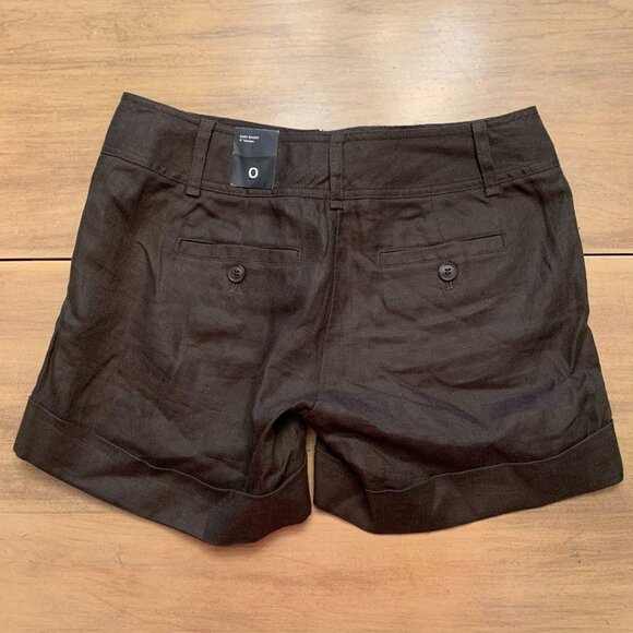 NWT The Limited Easy Short 5" Cuffed Olive Green - Picture 2 of 6